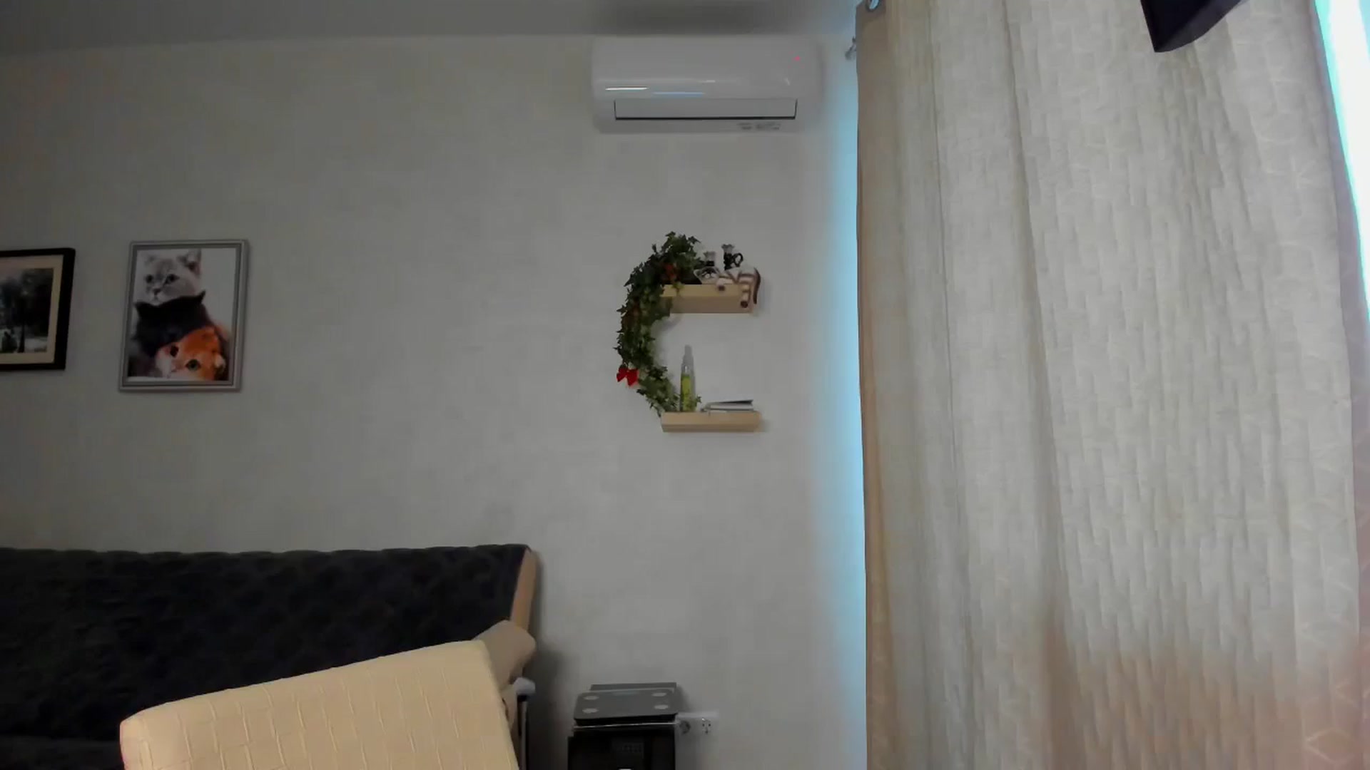 Gallery image thumbnail from WaveOfLove's myfreecams stream on, 11/12/2024, 11:41 image 5 of 20