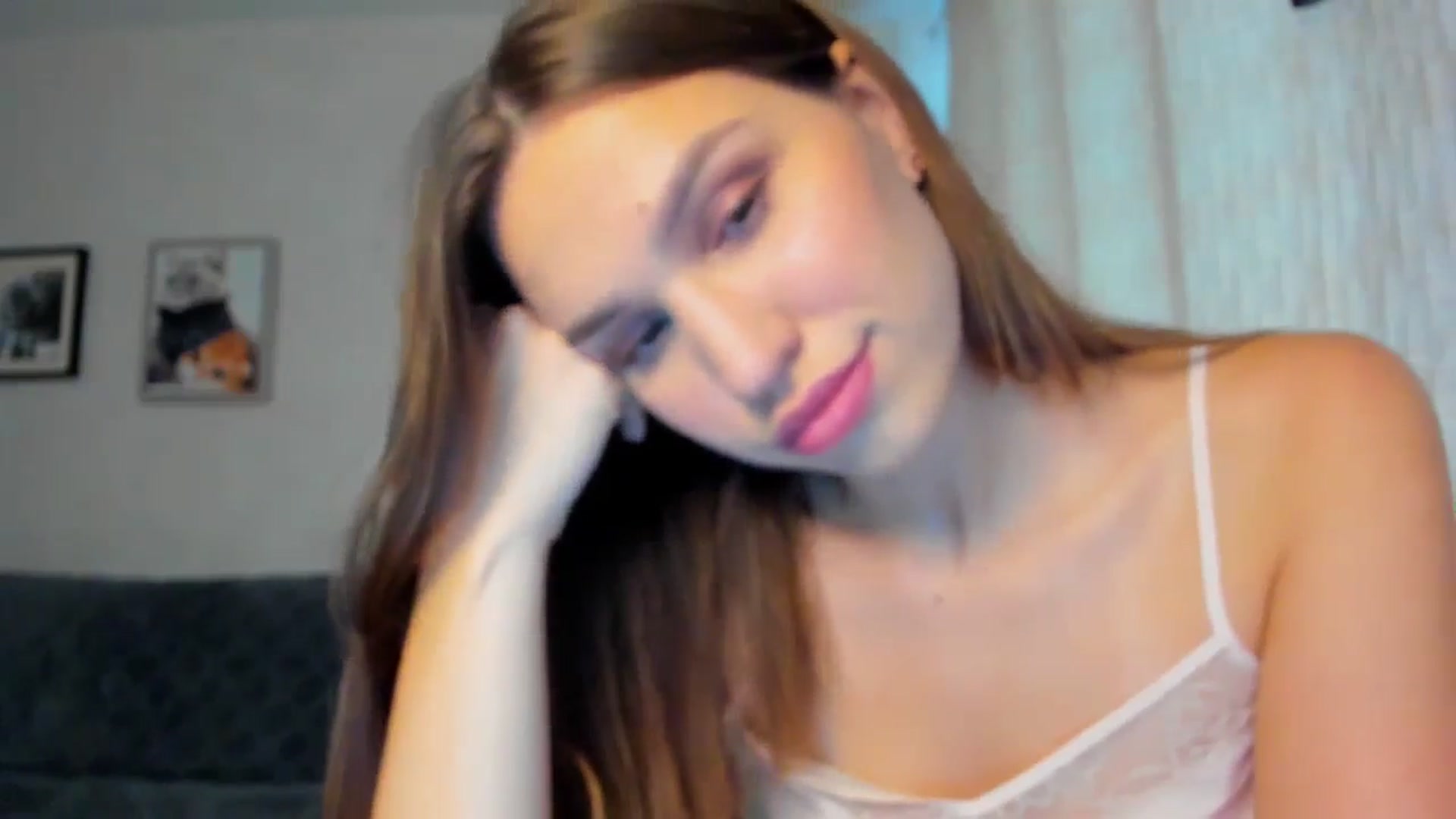 Gallery image thumbnail from WaveOfLove's myfreecams stream on, 11/15/2024, 10:50 image 16 of 20