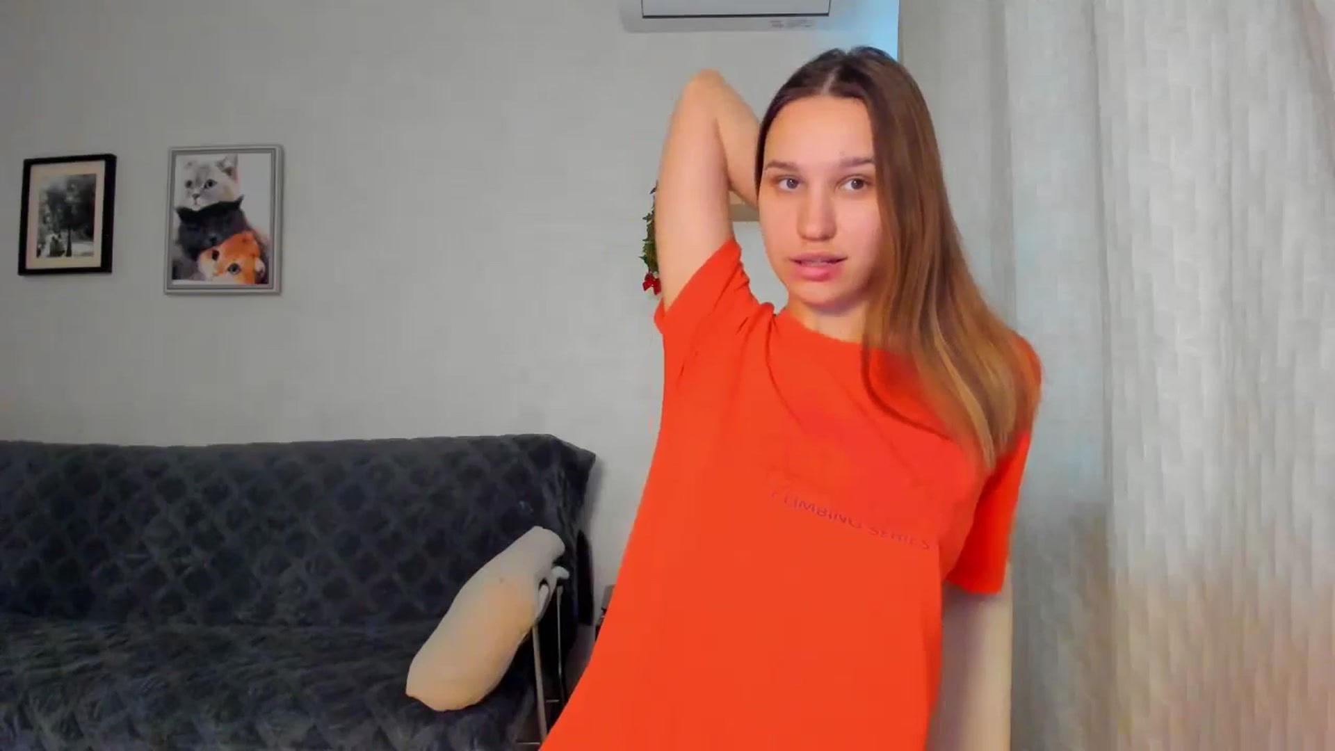 Gallery image thumbnail from WaveOfLove's myfreecams stream on, 11/19/2024, 11:28 image 4 of 20