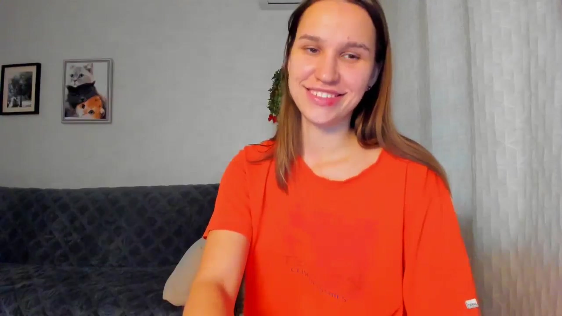 Gallery image thumbnail from WaveOfLove's myfreecams stream on, 11/19/2024, 11:28 image 11 of 20