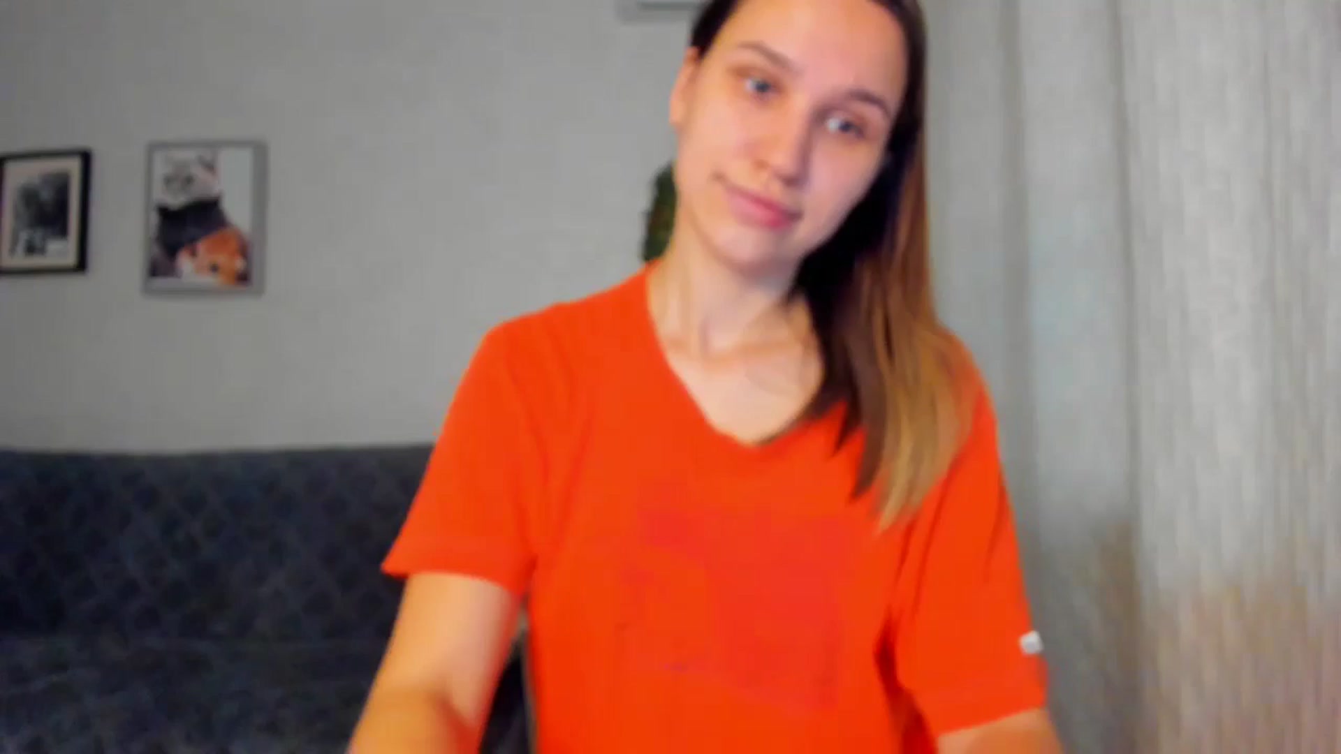 Gallery image thumbnail from WaveOfLove's myfreecams stream on, 11/19/2024, 11:28 image 19 of 20