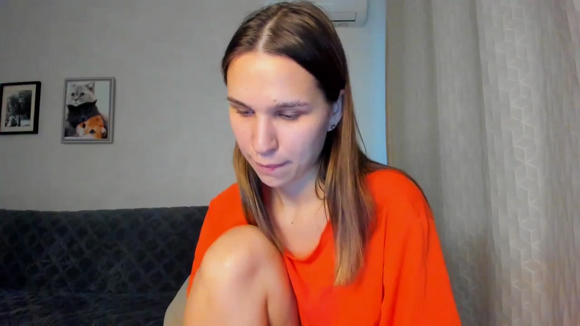 Gallery image thumbnail from WaveOfLove's myfreecams stream on, 11/19/2024, 12:43 image 2 of 20