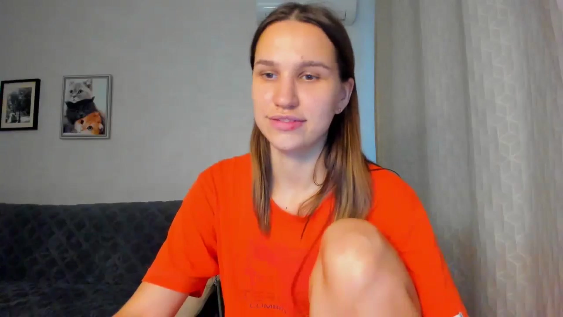 Gallery image thumbnail from WaveOfLove's myfreecams stream on, 11/19/2024, 12:43 image 3 of 20