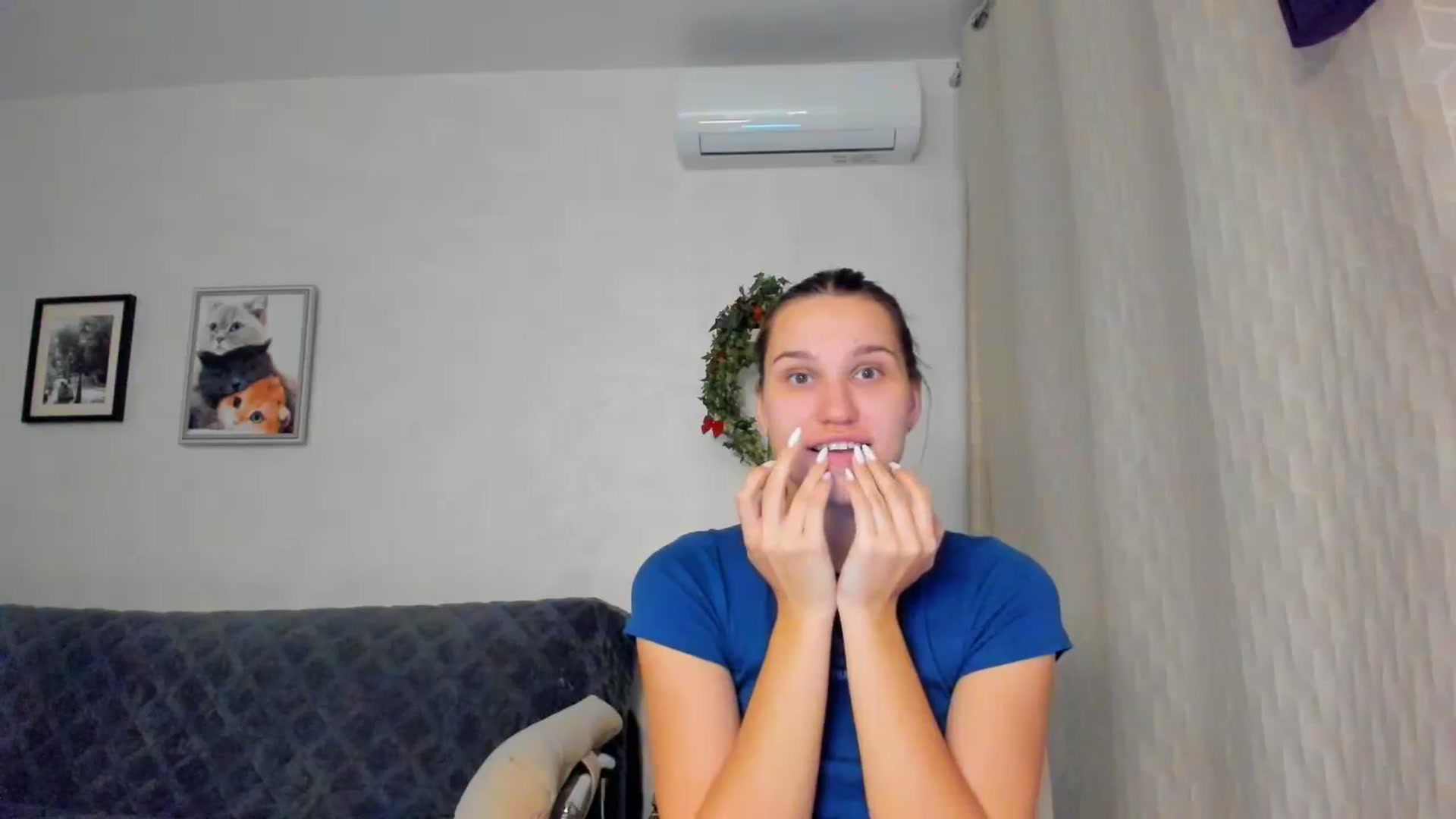 Gallery image thumbnail from WaveOfLove's myfreecams stream on, 11/21/2024, 13:09 image 20 of 20