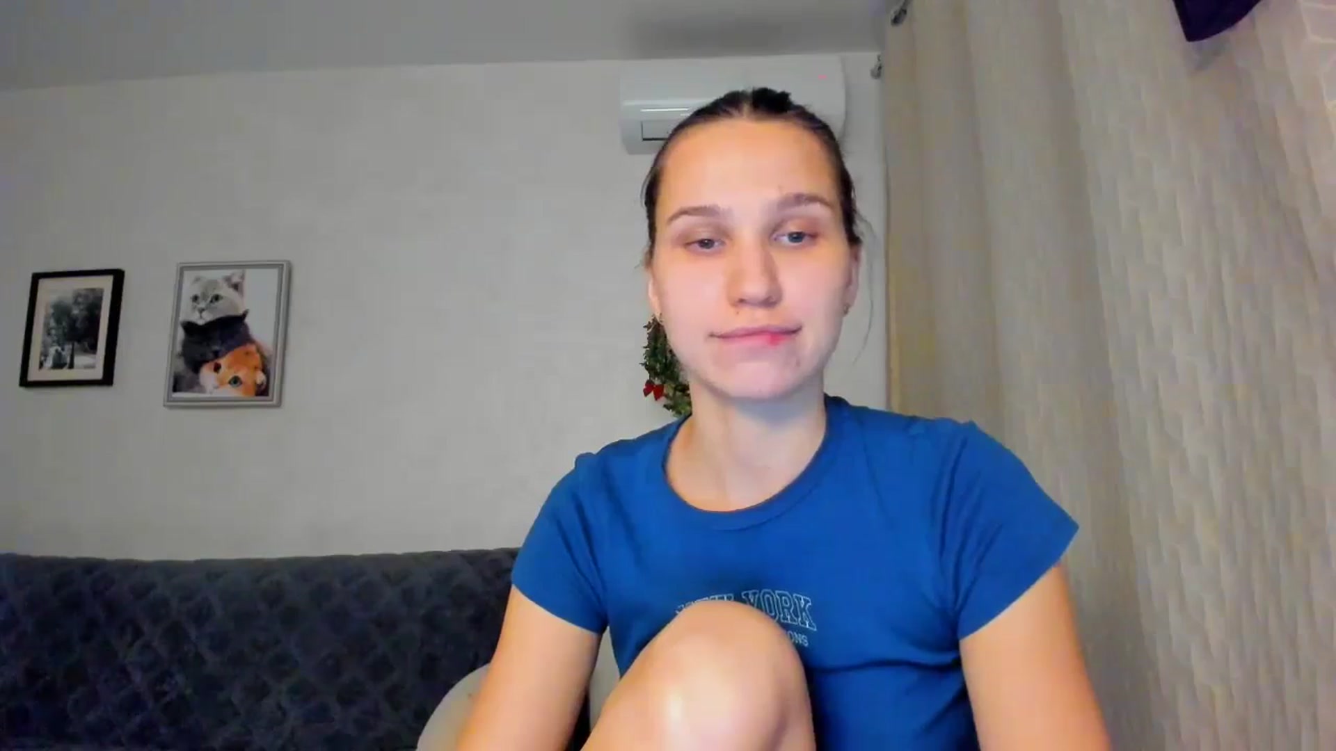 Gallery image thumbnail from WaveOfLove's myfreecams stream on, 11/21/2024, 13:09 image 5 of 20