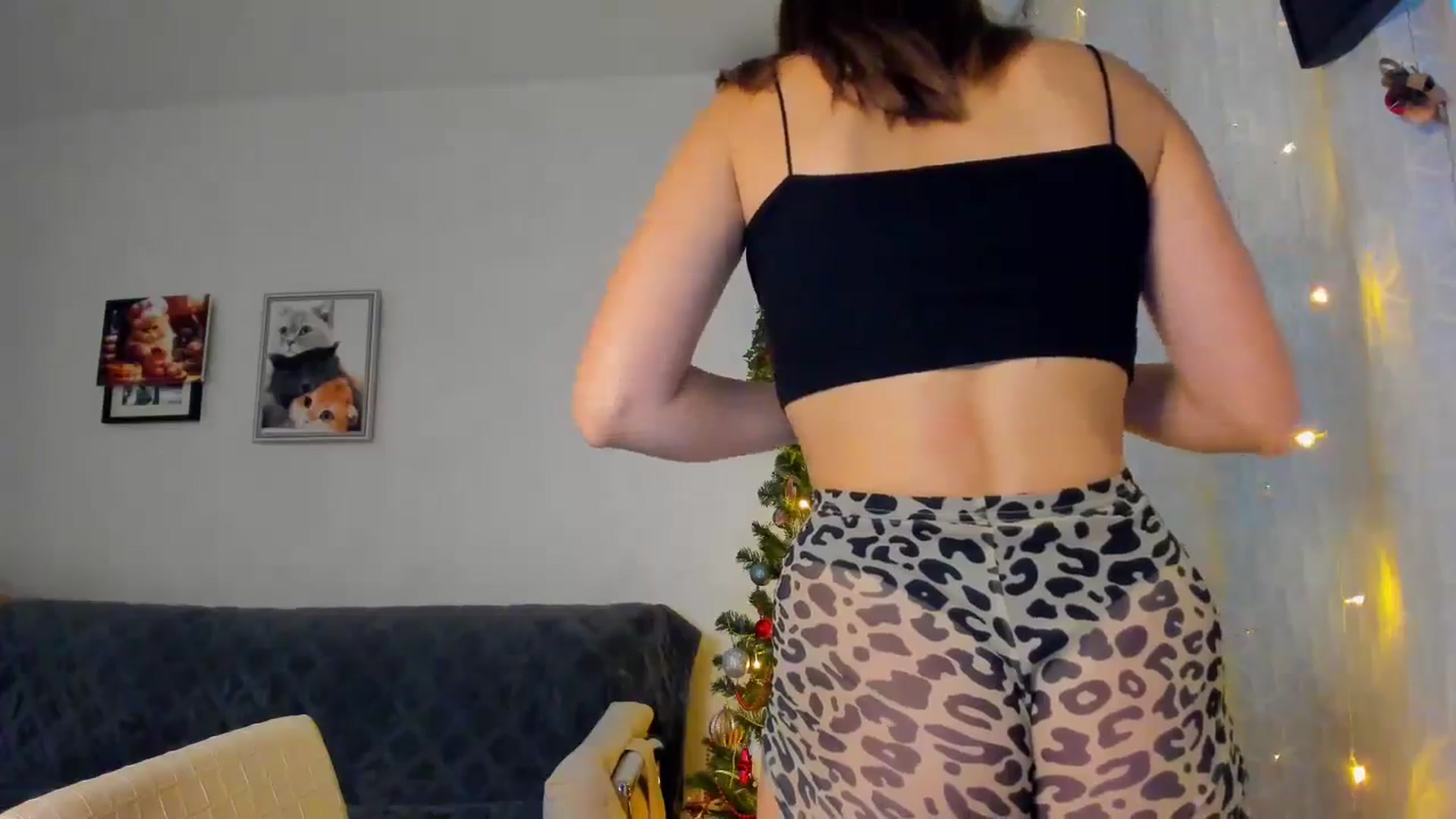 Gallery image thumbnail from WaveOfLove's myfreecams stream on, 12/12/2024, 13:22 image 8 of 20