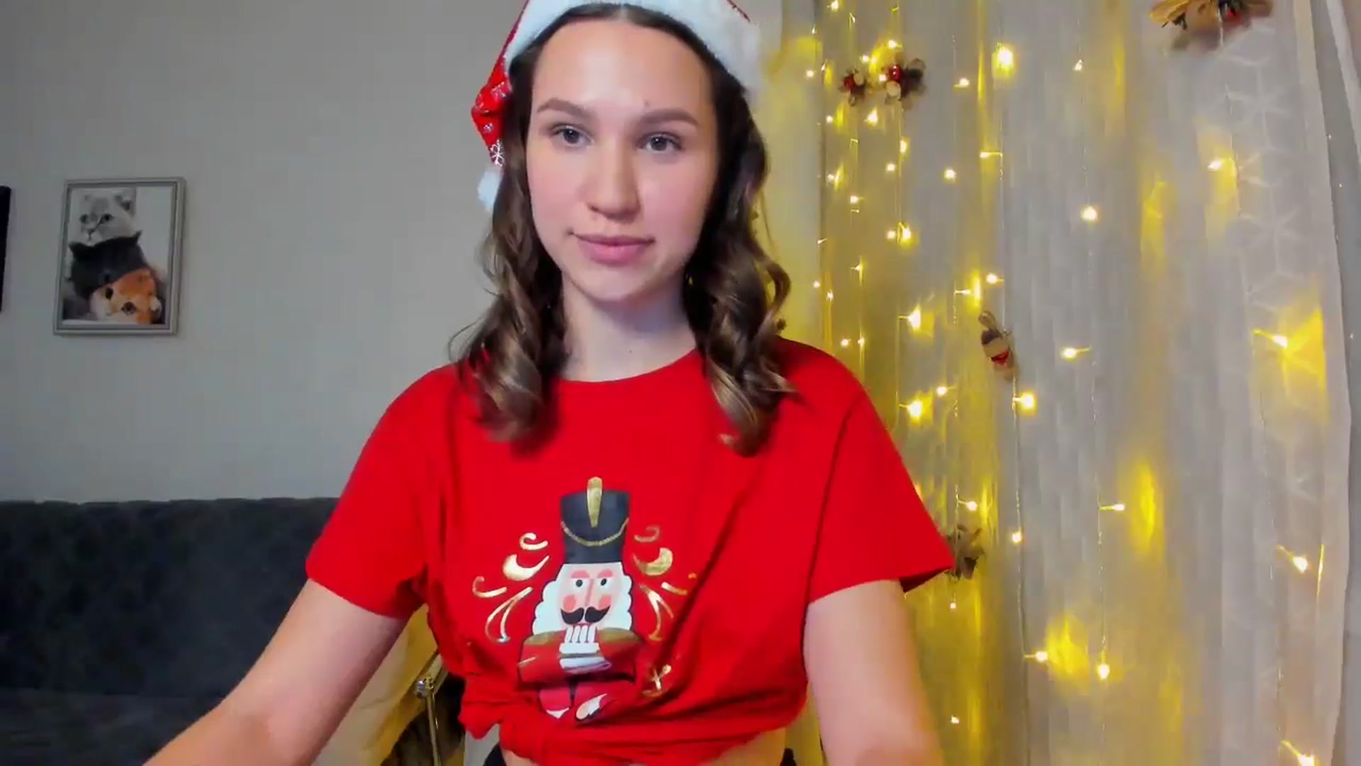 Gallery image thumbnail from WaveOfLove's myfreecams stream on, 12/25/2024, 14:16 image 2 of 20