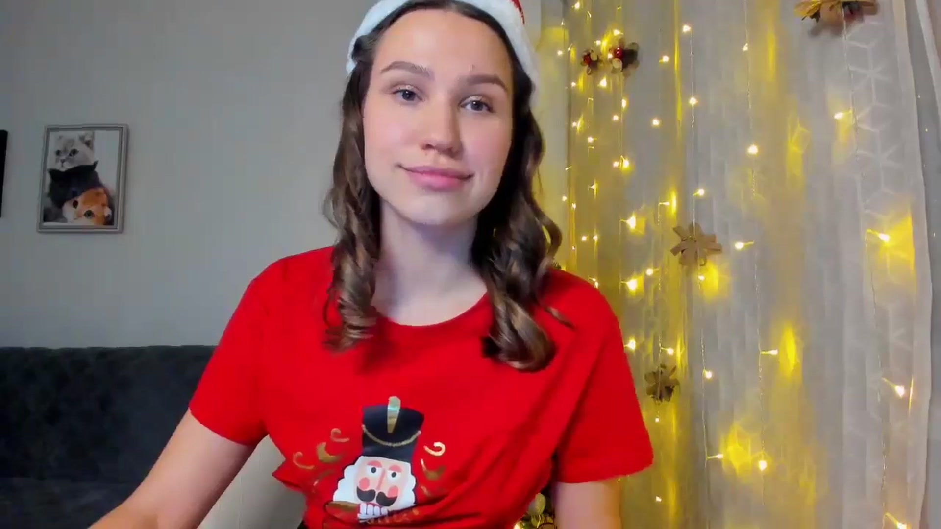 Gallery image thumbnail from WaveOfLove's myfreecams stream on, 12/25/2024, 14:16 image 11 of 20