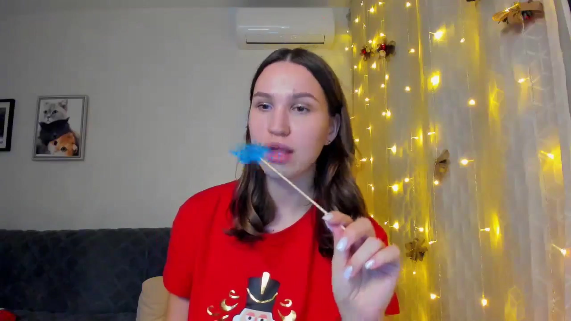 Gallery image thumbnail from WaveOfLove's myfreecams stream on, 12/25/2024, 19:29 image 11 of 20