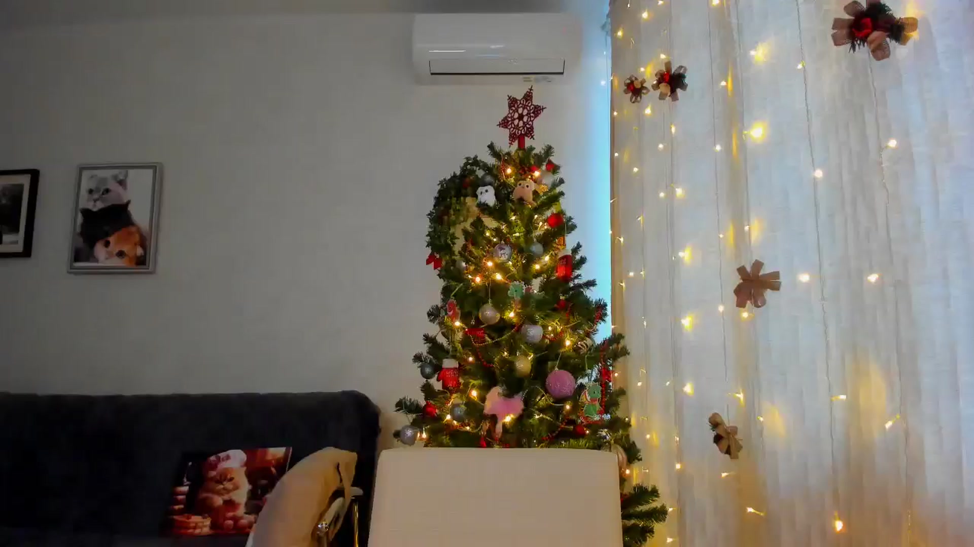 Gallery image thumbnail from WaveOfLove's myfreecams stream on, 12/31/2024, 09:12 image 8 of 20