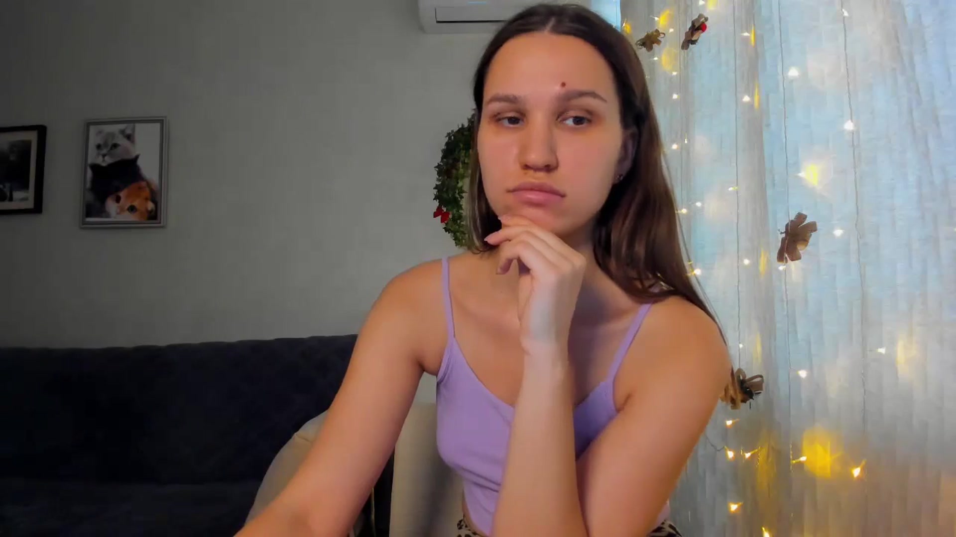 Gallery image thumbnail from WaveOfLove's myfreecams stream on, 01/22/2025, 12:14 image 10 of 20