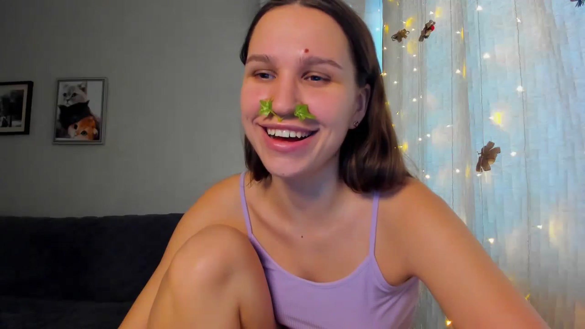 Gallery image thumbnail from WaveOfLove's myfreecams stream on, 01/22/2025, 12:14 image 5 of 20