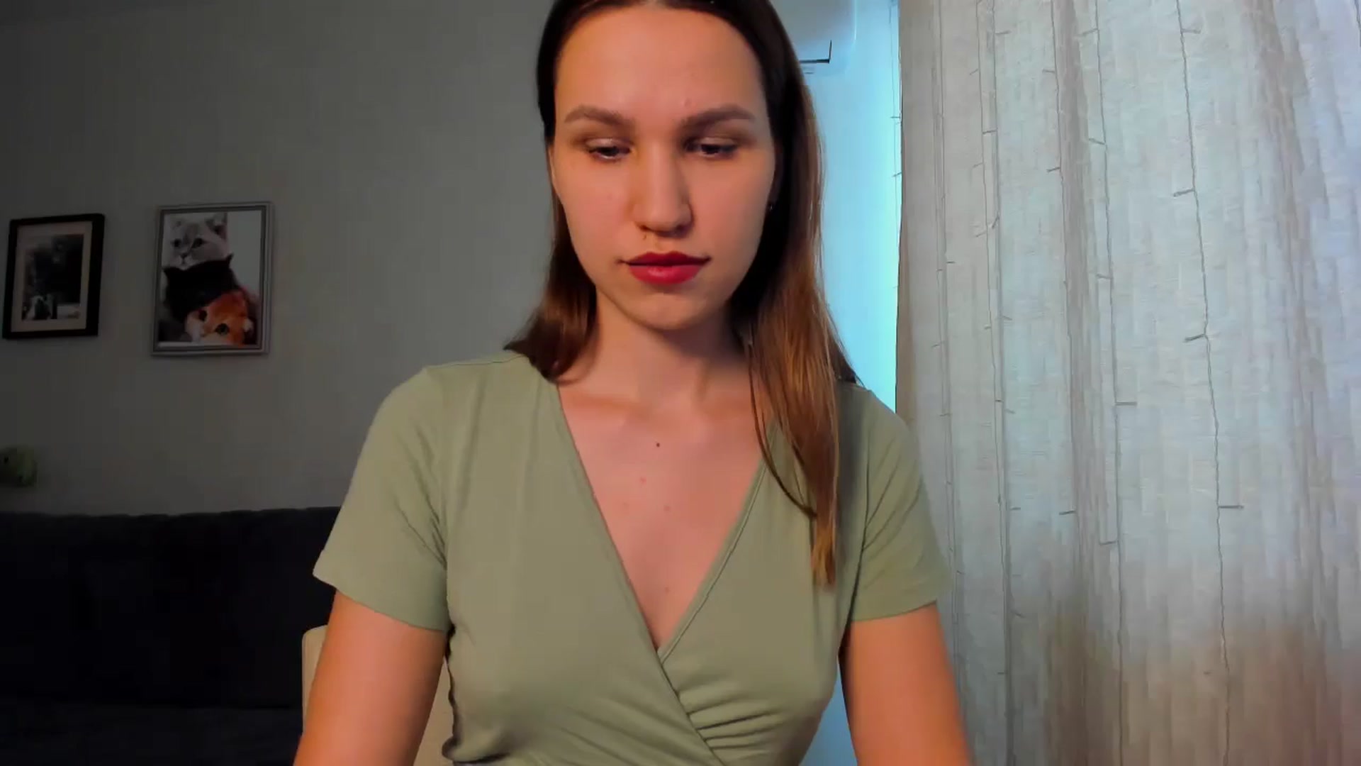 Gallery image thumbnail from WaveOfLove's myfreecams stream on, 02/13/2025, 10:52 image 10 of 20