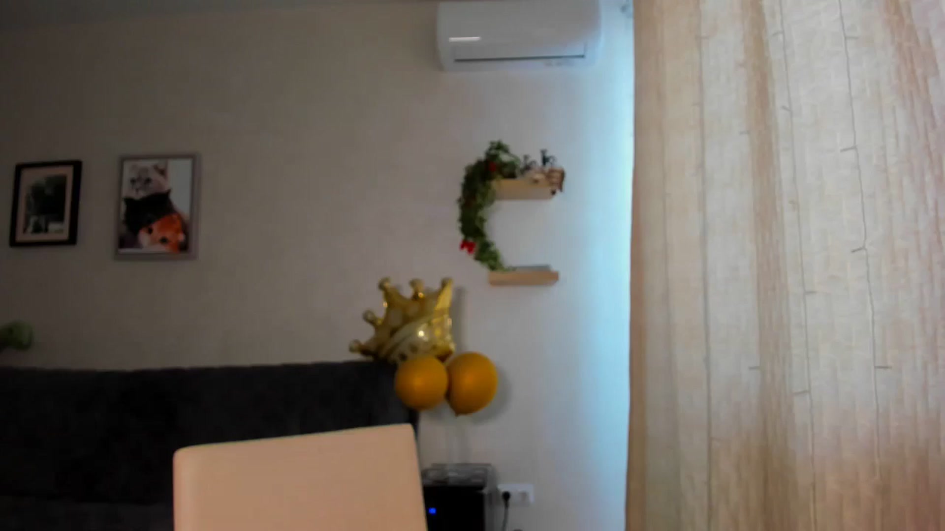 Gallery image thumbnail from WaveOfLove's myfreecams stream on, 02/14/2025, 10:57 image 9 of 20