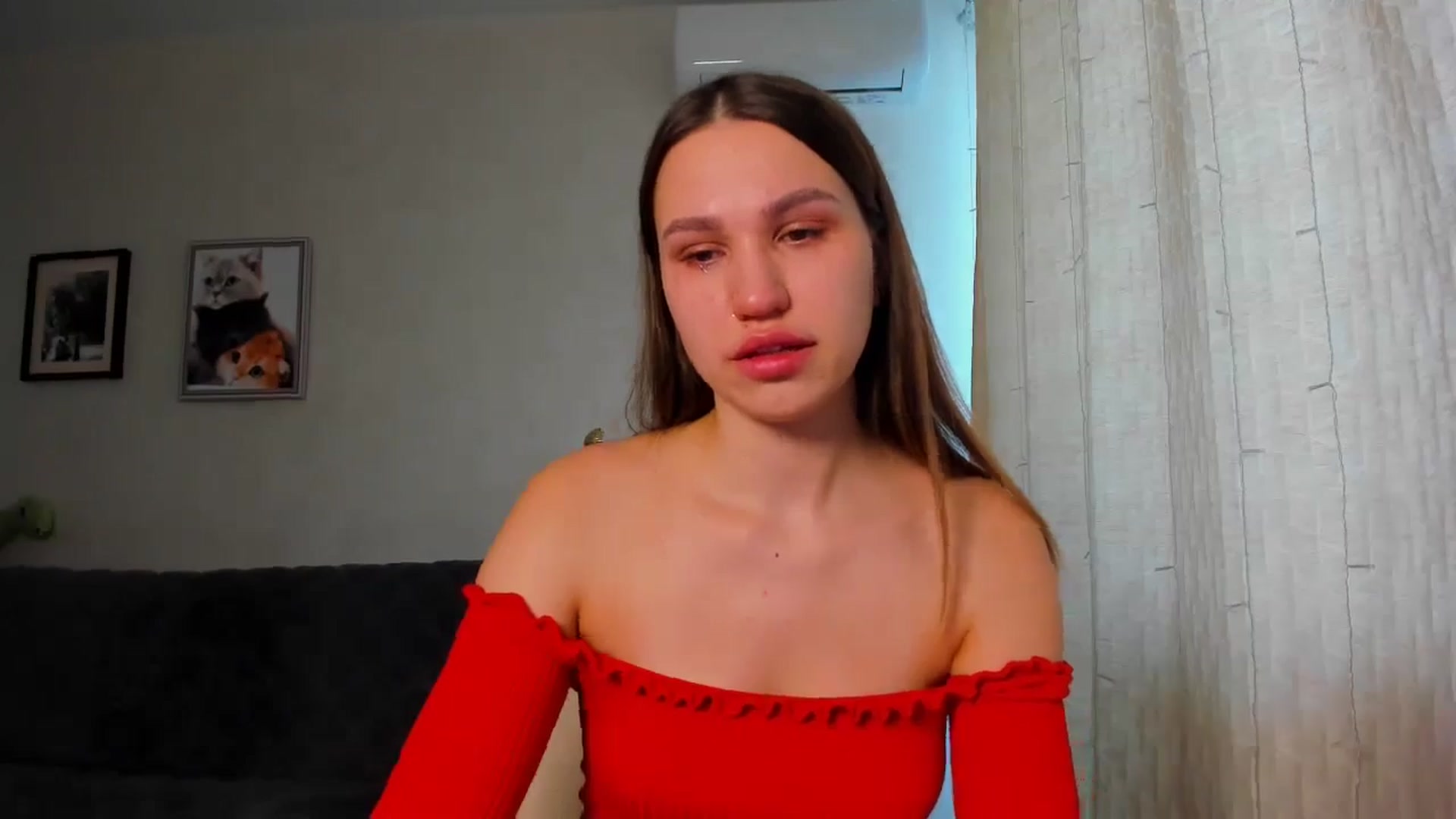 Gallery image thumbnail from WaveOfLove's myfreecams stream on, 02/14/2025, 11:25 image 14 of 20