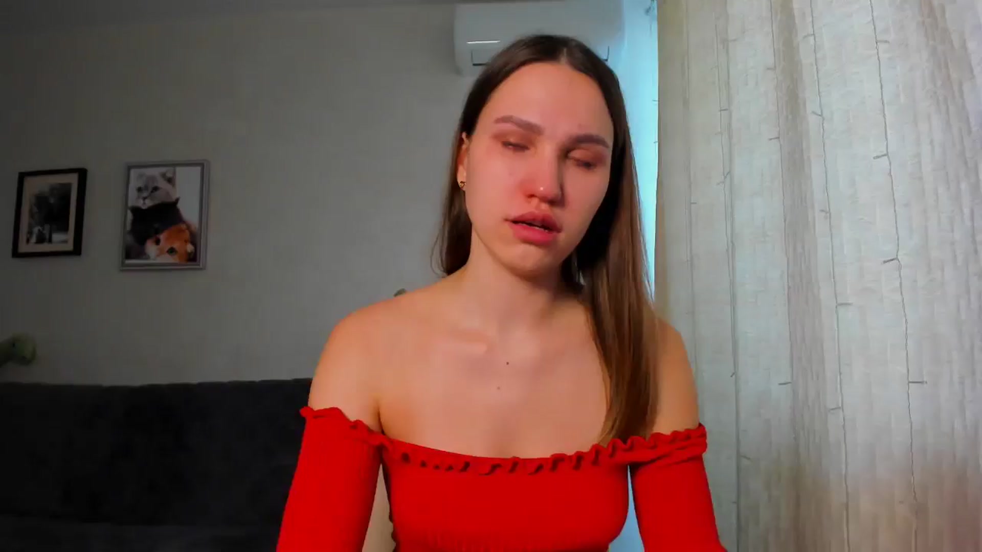 Gallery image thumbnail from WaveOfLove's myfreecams stream on, 02/14/2025, 11:25 image 7 of 20