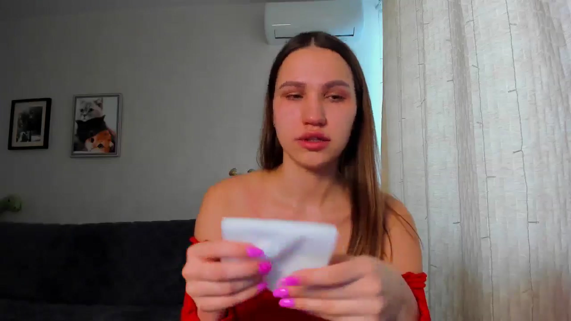 Gallery image thumbnail from WaveOfLove's myfreecams stream on, 02/14/2025, 11:25 image 18 of 20
