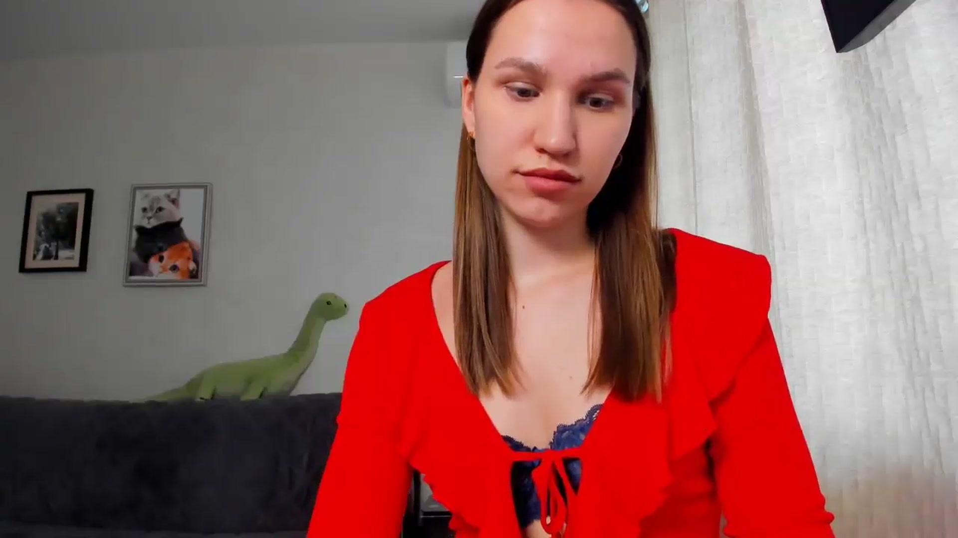 Gallery image thumbnail from WaveOfLove's myfreecams stream on, 03/05/2025, 11:06 image 11 of 20