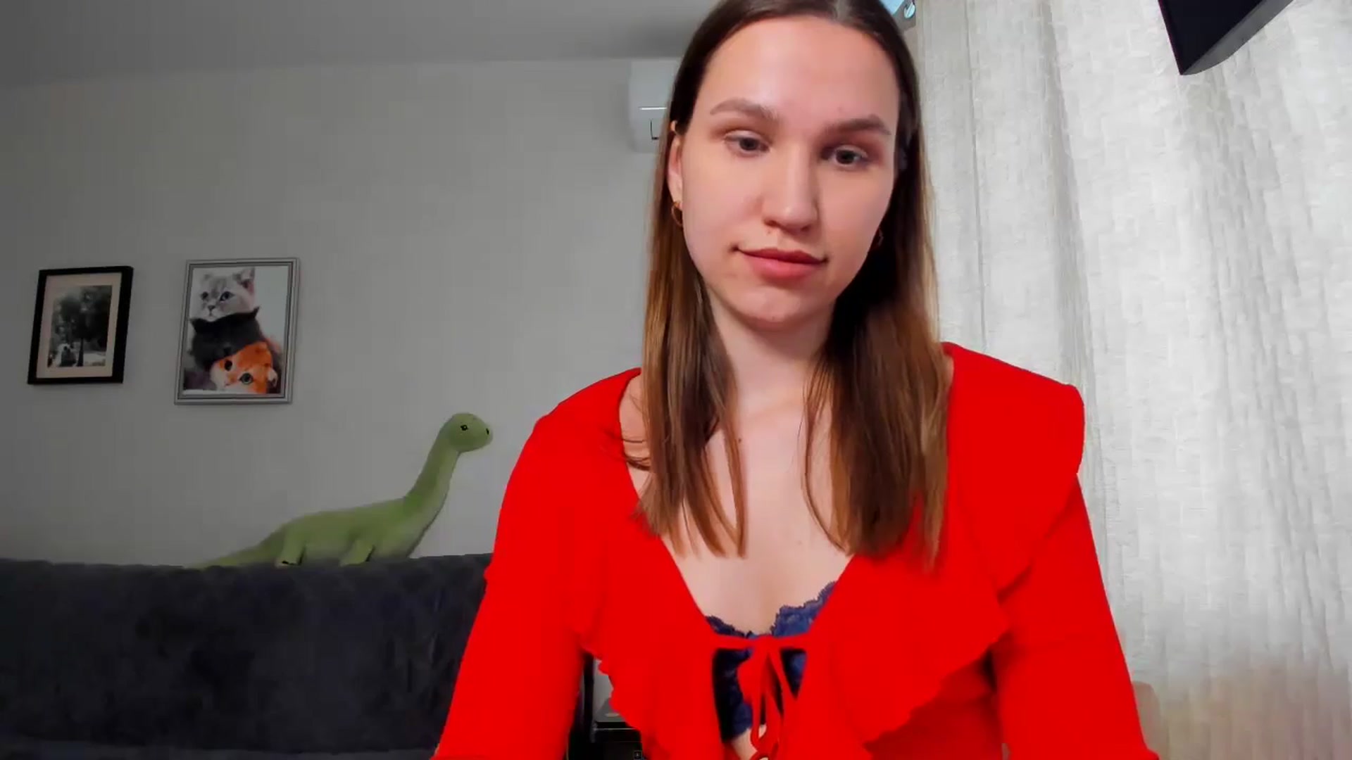 Gallery image thumbnail from WaveOfLove's myfreecams stream on, 03/05/2025, 11:06 image 7 of 20