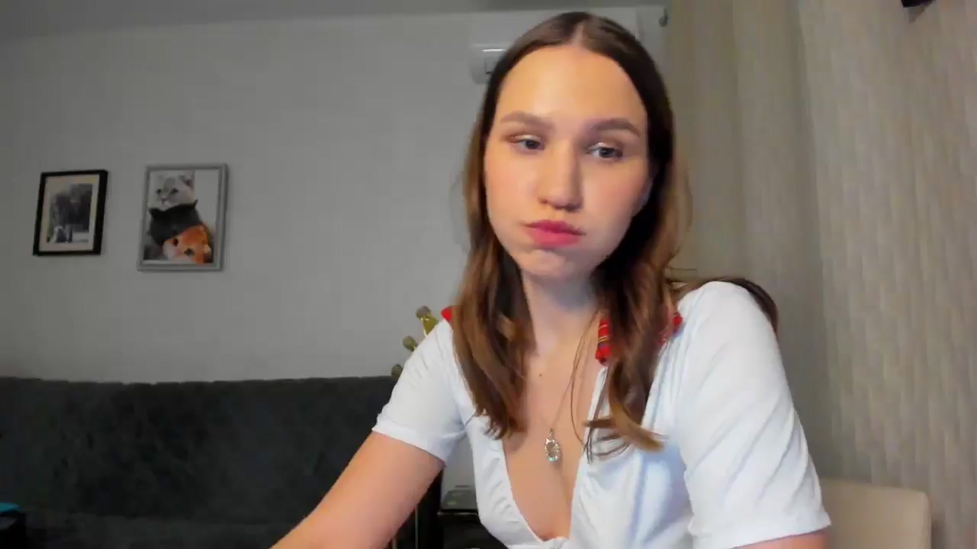 Gallery image thumbnail from WaveOfLove's myfreecams stream on, 03/07/2025, 18:05 image 9 of 20