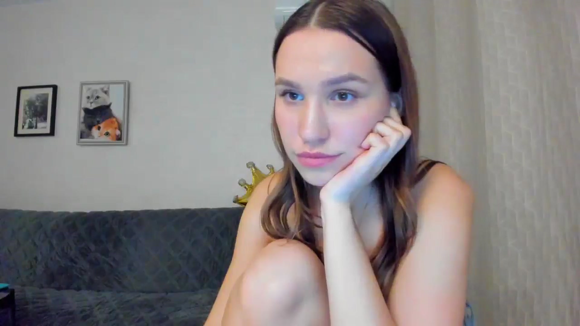 Gallery image thumbnail from WaveOfLove's myfreecams stream on, 03/07/2025, 20:41 image 15 of 20