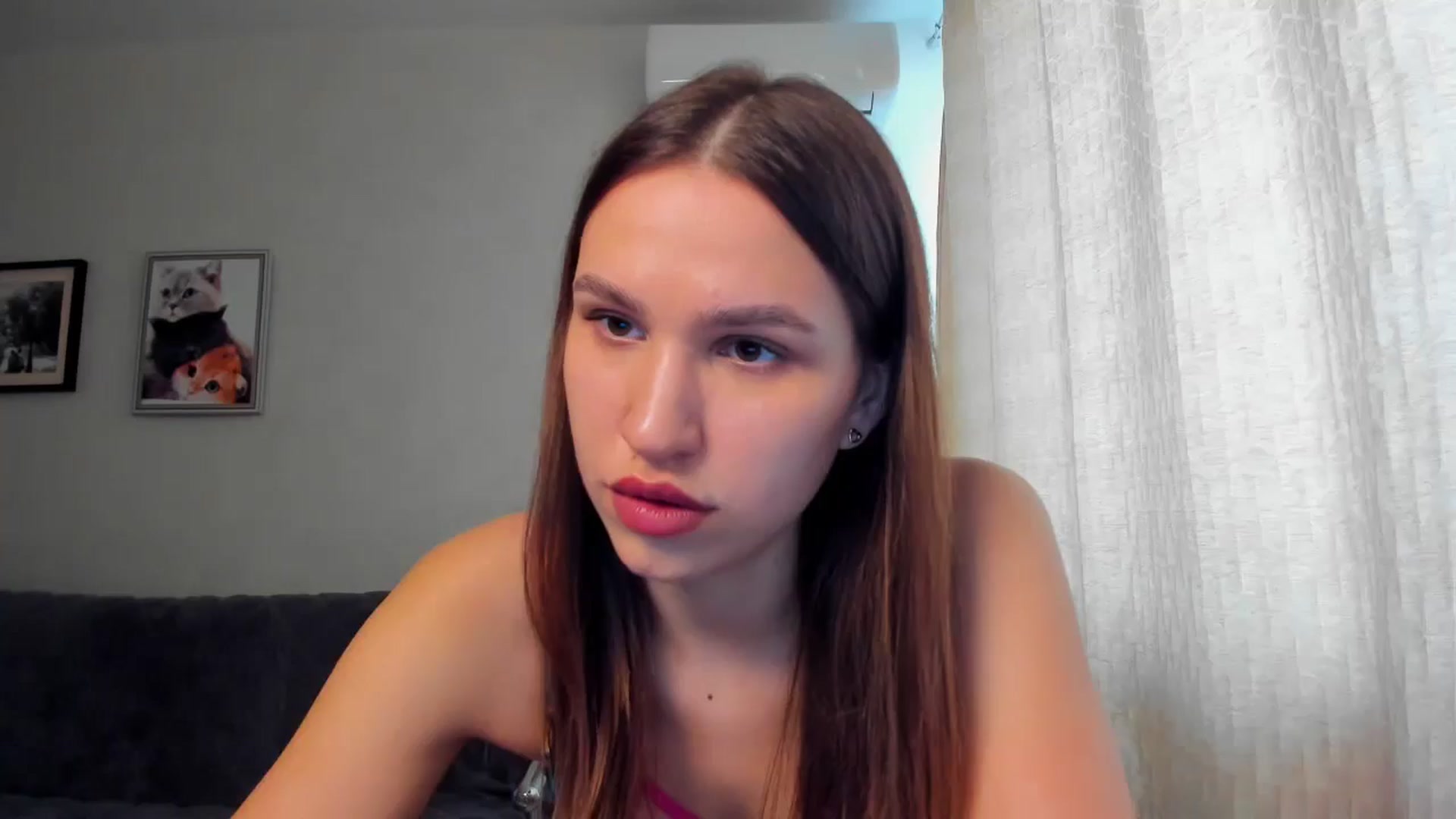 Gallery image thumbnail from WaveOfLove's myfreecams stream on, 03/13/2025, 12:38 image 8 of 20