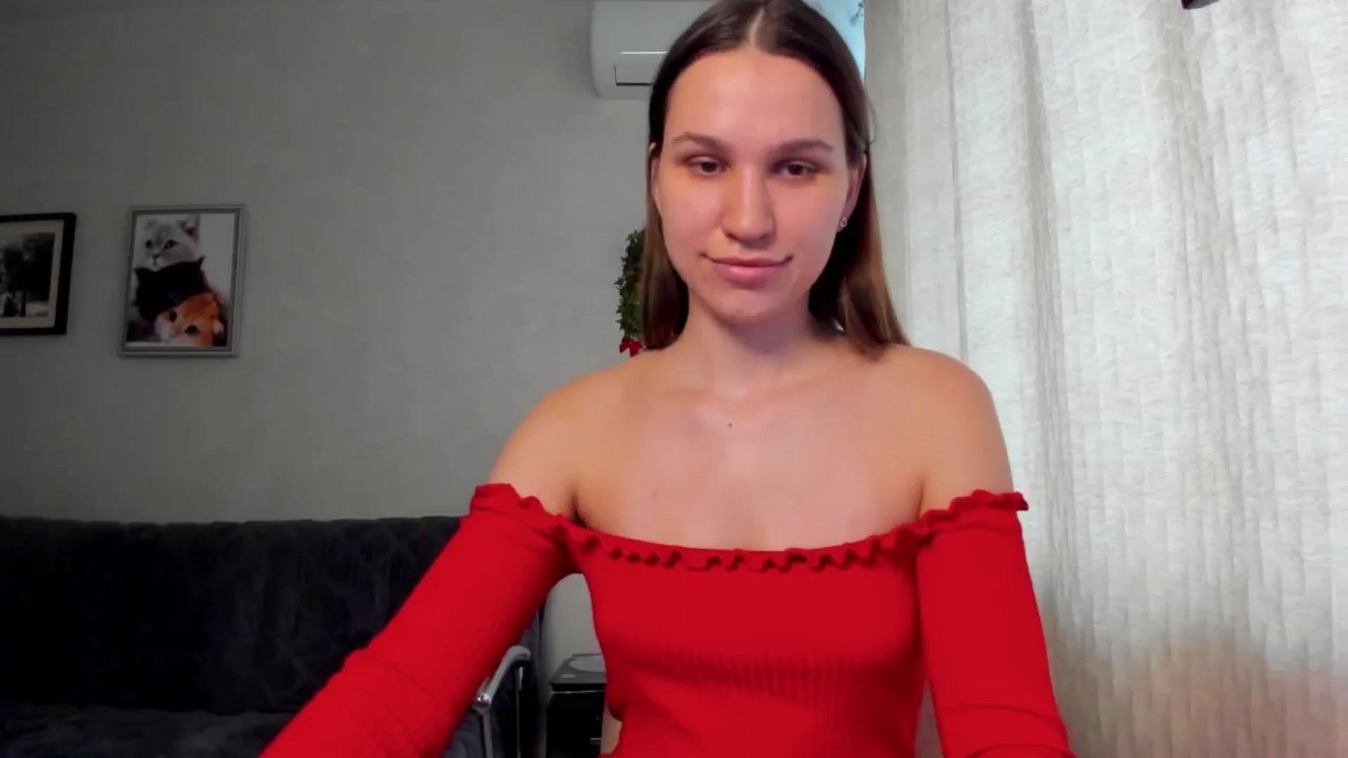 Gallery image thumbnail from WaveOfLove's myfreecams stream on, 03/14/2025, 12:01 image 13 of 20