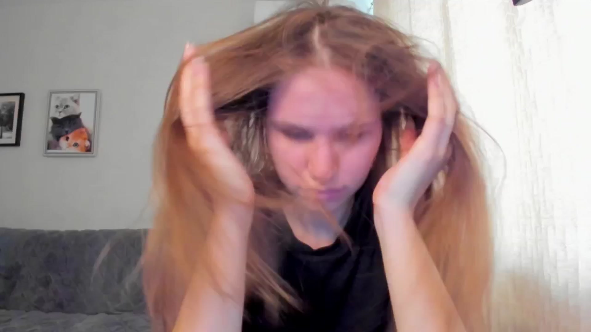 Gallery image thumbnail from WaveOfLove's myfreecams stream on, 03/14/2025, 12:41 image 2 of 20