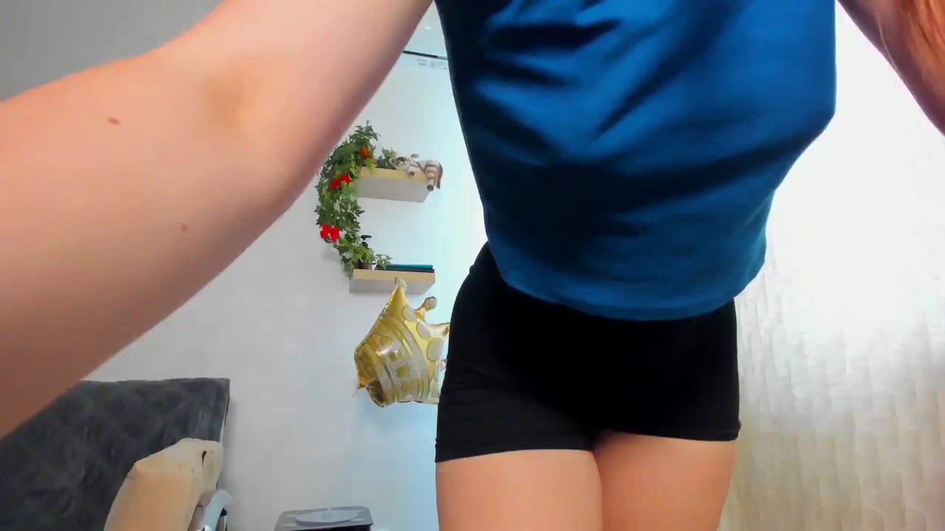 Gallery image thumbnail from WaveOfLove's myfreecams stream on, 04/25/2025, 11:00 image 20 of 20