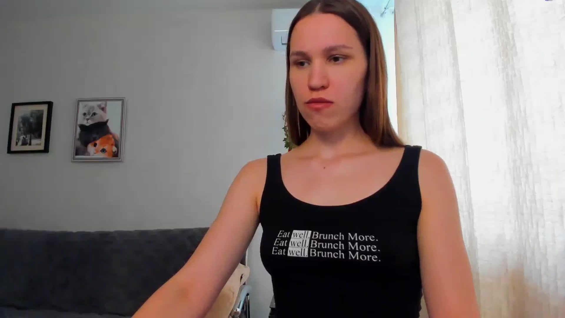 Gallery image thumbnail from WaveOfLove's myfreecams stream on, 05/05/2025, 11:40 image 15 of 20