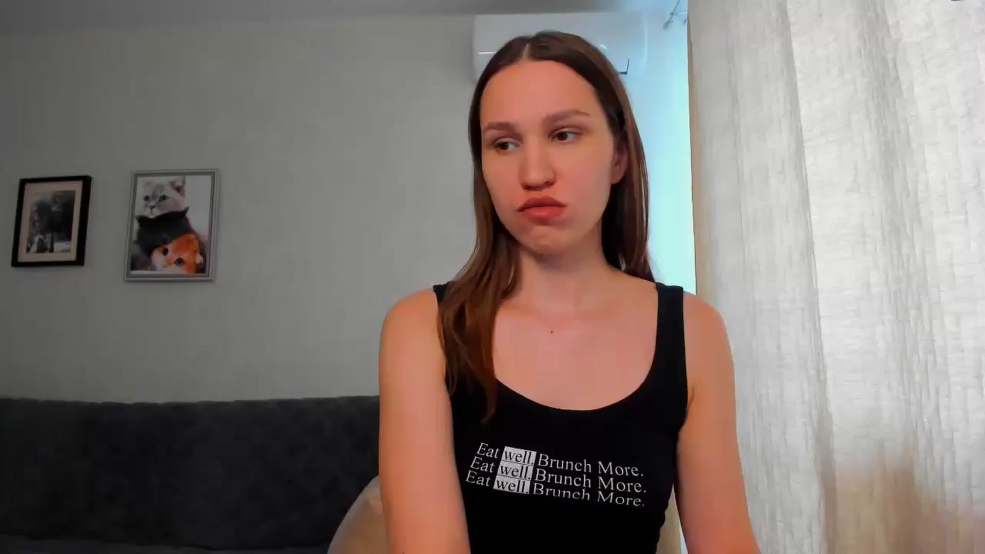 Gallery image thumbnail from WaveOfLove's myfreecams stream on, 05/05/2025, 11:40 image 5 of 20