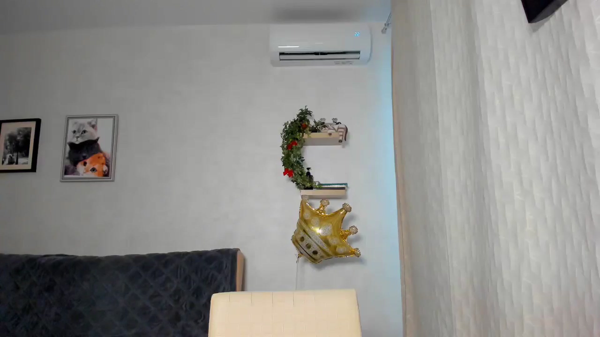 Gallery image thumbnail from WaveOfLove's myfreecams stream on, 06/04/2025, 12:44 image 3 of 20