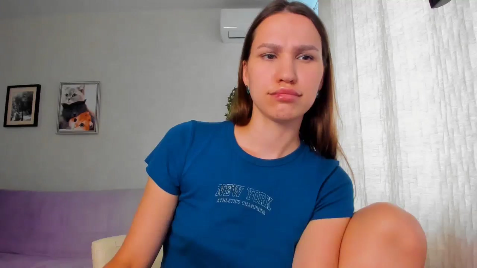 Gallery image thumbnail from WaveOfLove's myfreecams stream on, 06/26/2025, 11:17 image 7 of 20