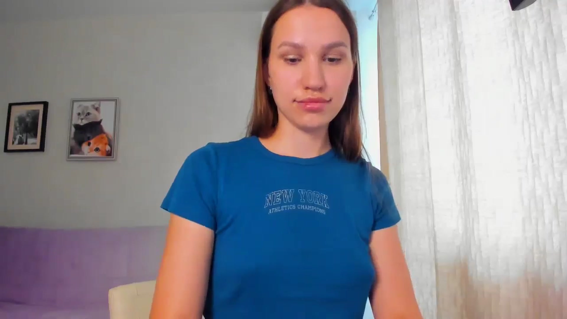 Gallery image thumbnail from WaveOfLove's myfreecams stream on, 06/26/2025, 11:17 image 8 of 20