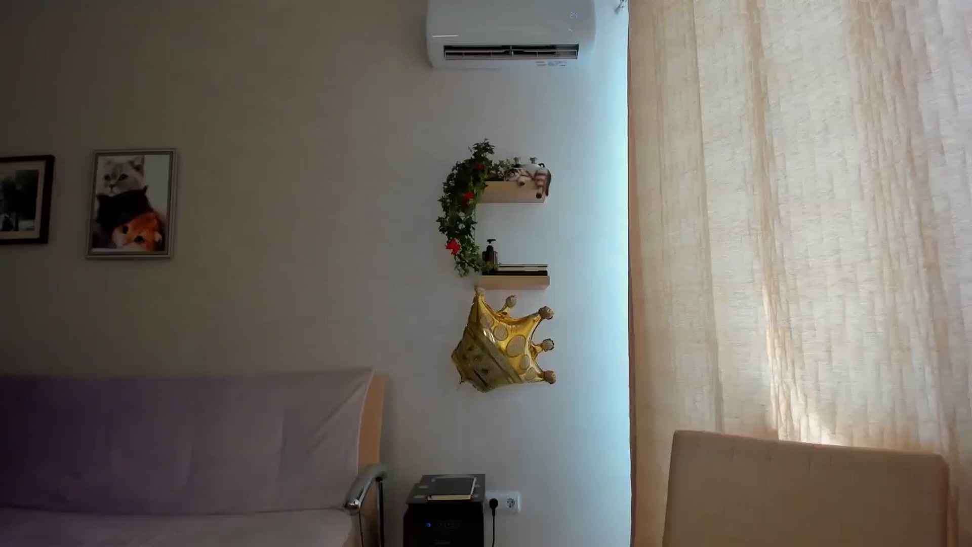Gallery image thumbnail from WaveOfLove's myfreecams stream on, 07/10/2025, 13:19 image 13 of 20