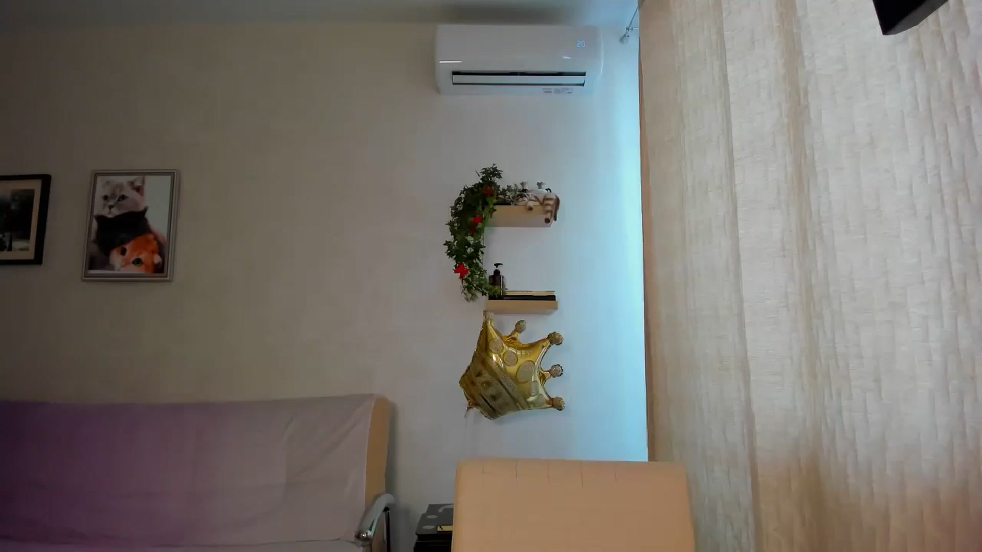 Gallery image thumbnail from WaveOfLove's myfreecams stream on, 07/12/2025, 09:41 image 7 of 20