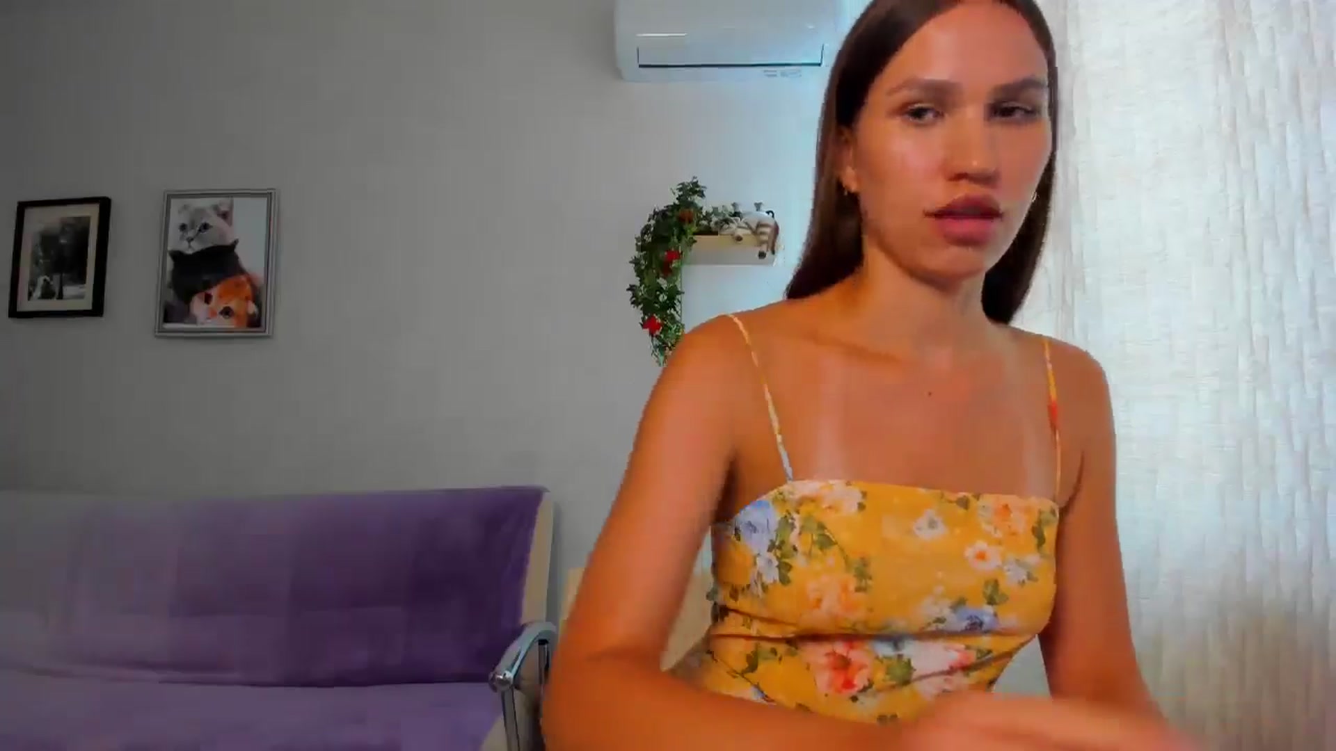 Gallery image thumbnail from WaveOfLove's myfreecams stream on, 07/25/2025, 10:46 image 12 of 20