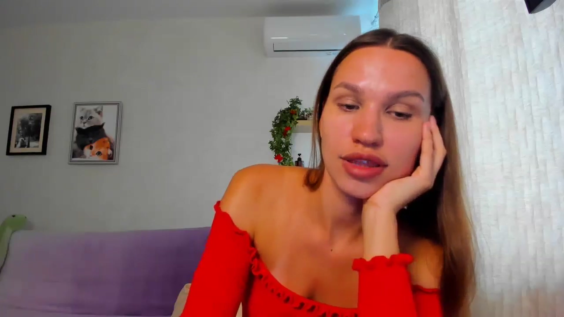 Gallery image thumbnail from WaveOfLove's myfreecams stream on, 08/19/2025, 11:19 image 2 of 20
