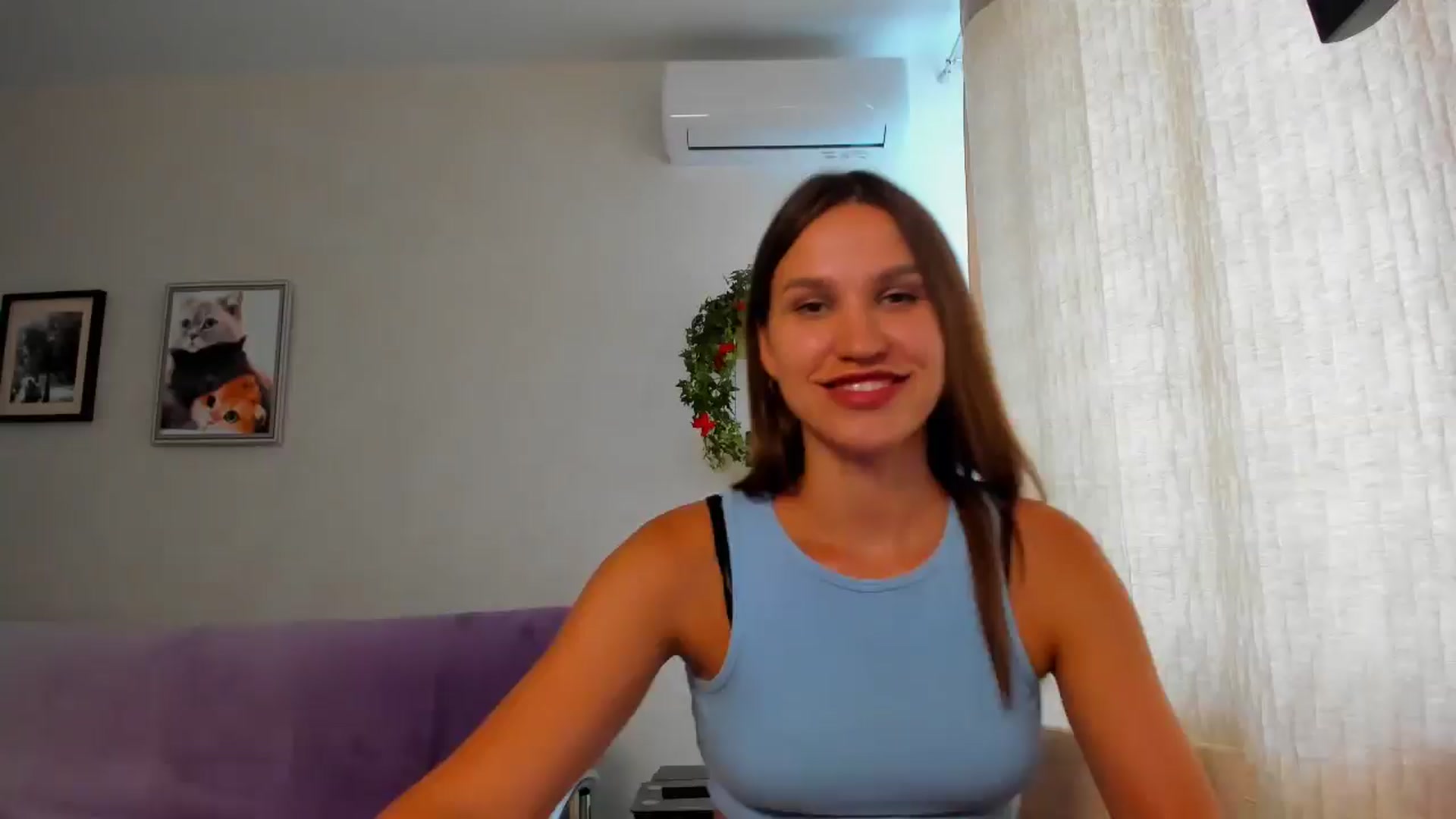 Gallery image thumbnail from WaveOfLove's myfreecams stream on, 08/20/2025, 12:31 image 5 of 20