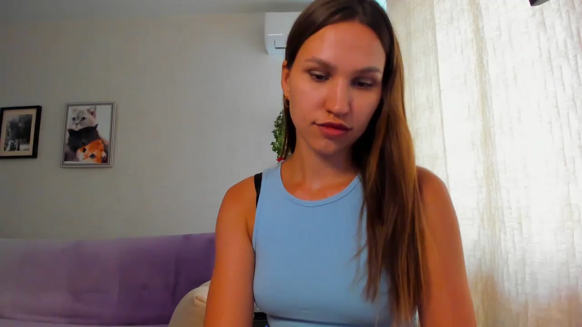 Gallery image thumbnail from WaveOfLove's myfreecams stream on, 08/20/2025, 12:31 image 11 of 20