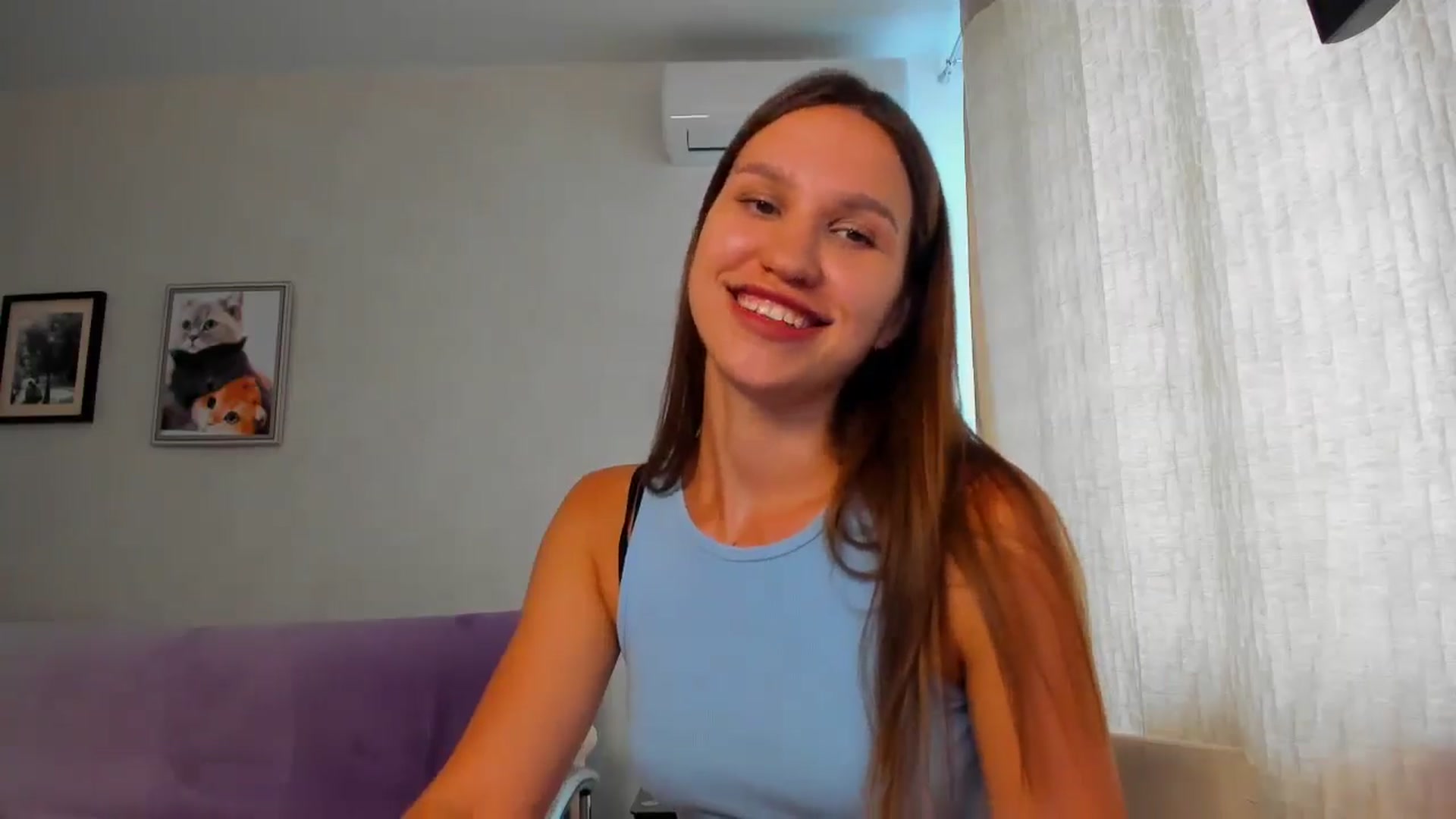 Gallery image thumbnail from WaveOfLove's myfreecams stream on, 08/20/2025, 12:31 image 8 of 20