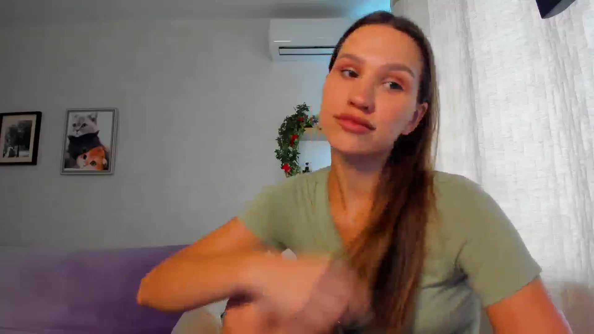 Gallery image thumbnail from WaveOfLove's myfreecams stream on, 08/26/2025, 12:10 image 8 of 20