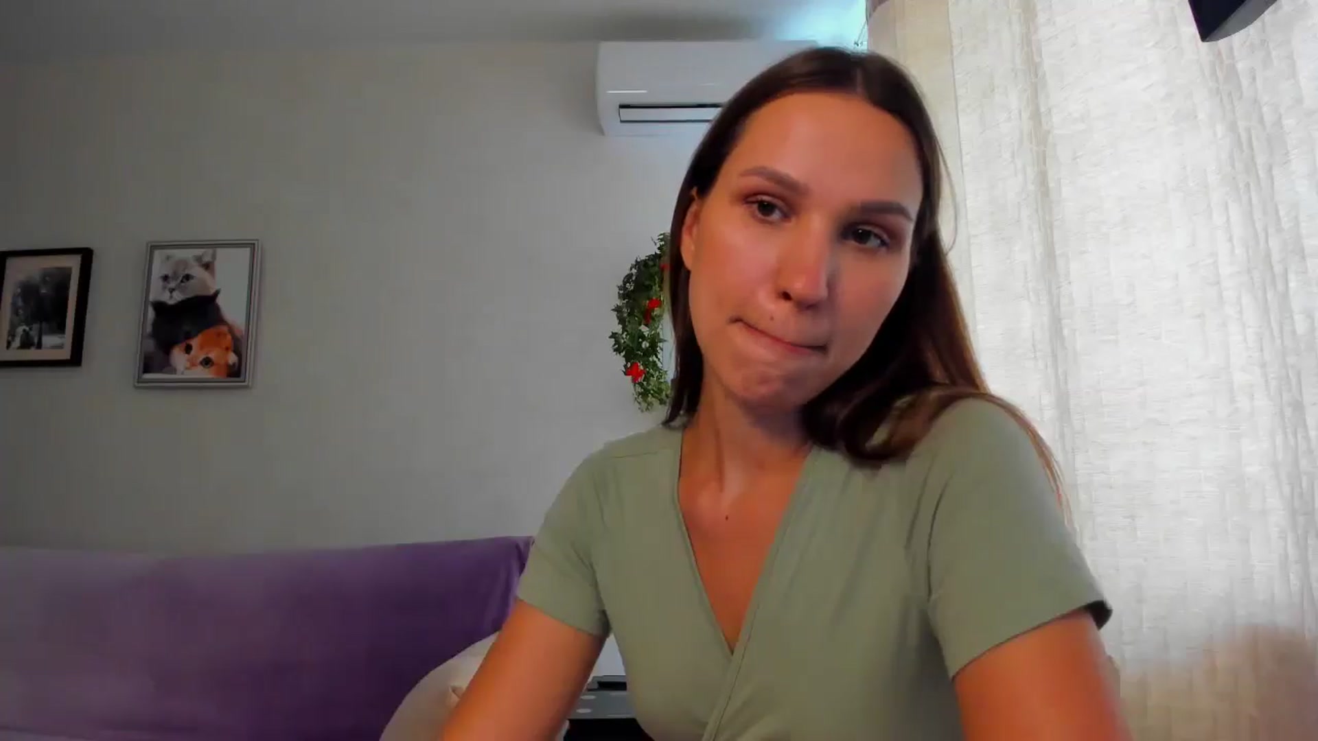 Gallery image thumbnail from WaveOfLove's myfreecams stream on, 08/26/2025, 12:10 image 4 of 20