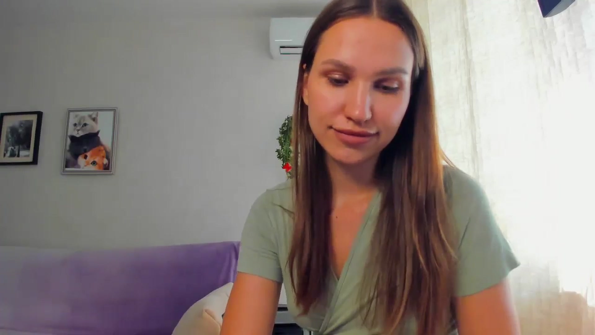 Gallery image thumbnail from WaveOfLove's myfreecams stream on, 08/26/2025, 12:51 image 2 of 20