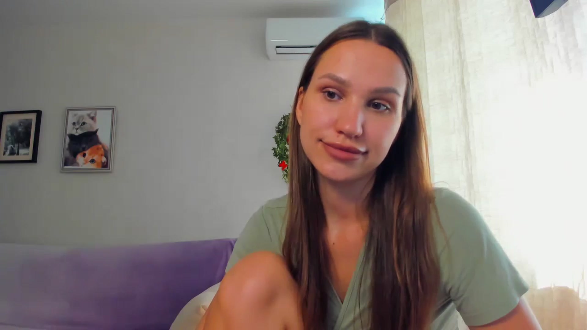 Gallery image thumbnail from WaveOfLove's myfreecams stream on, 08/26/2025, 12:51 image 7 of 20