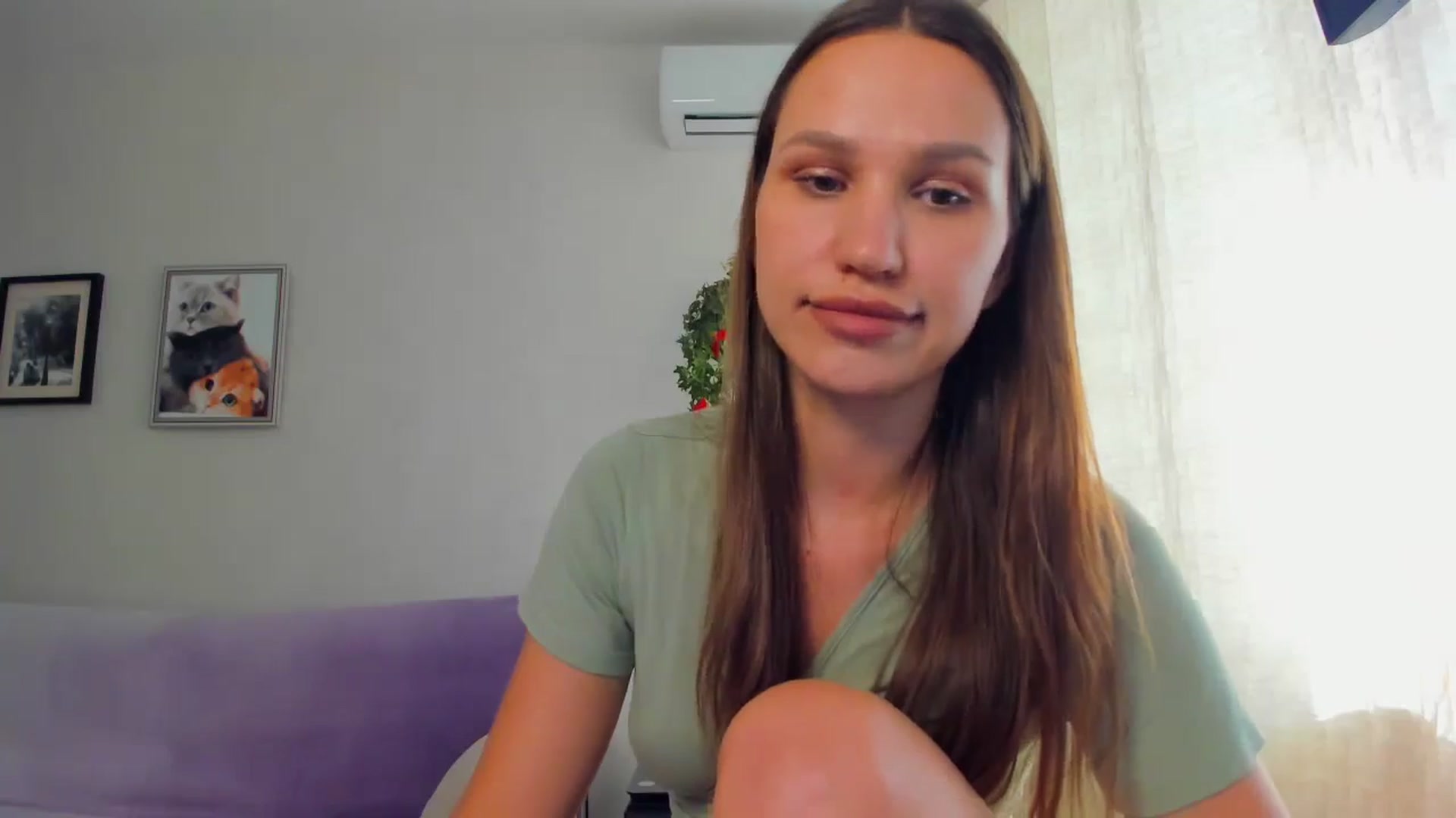 Gallery image thumbnail from WaveOfLove's myfreecams stream on, 08/26/2025, 12:51 image 10 of 20