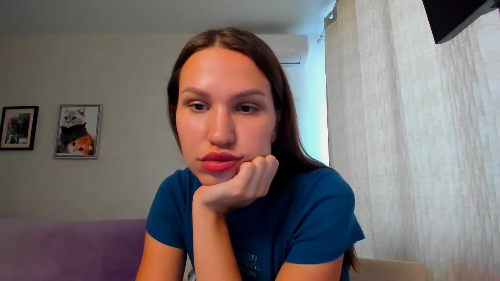 Gallery image thumbnail from WaveOfLove's myfreecams stream on, 08/30/2025, 10:27 image 14 of 20