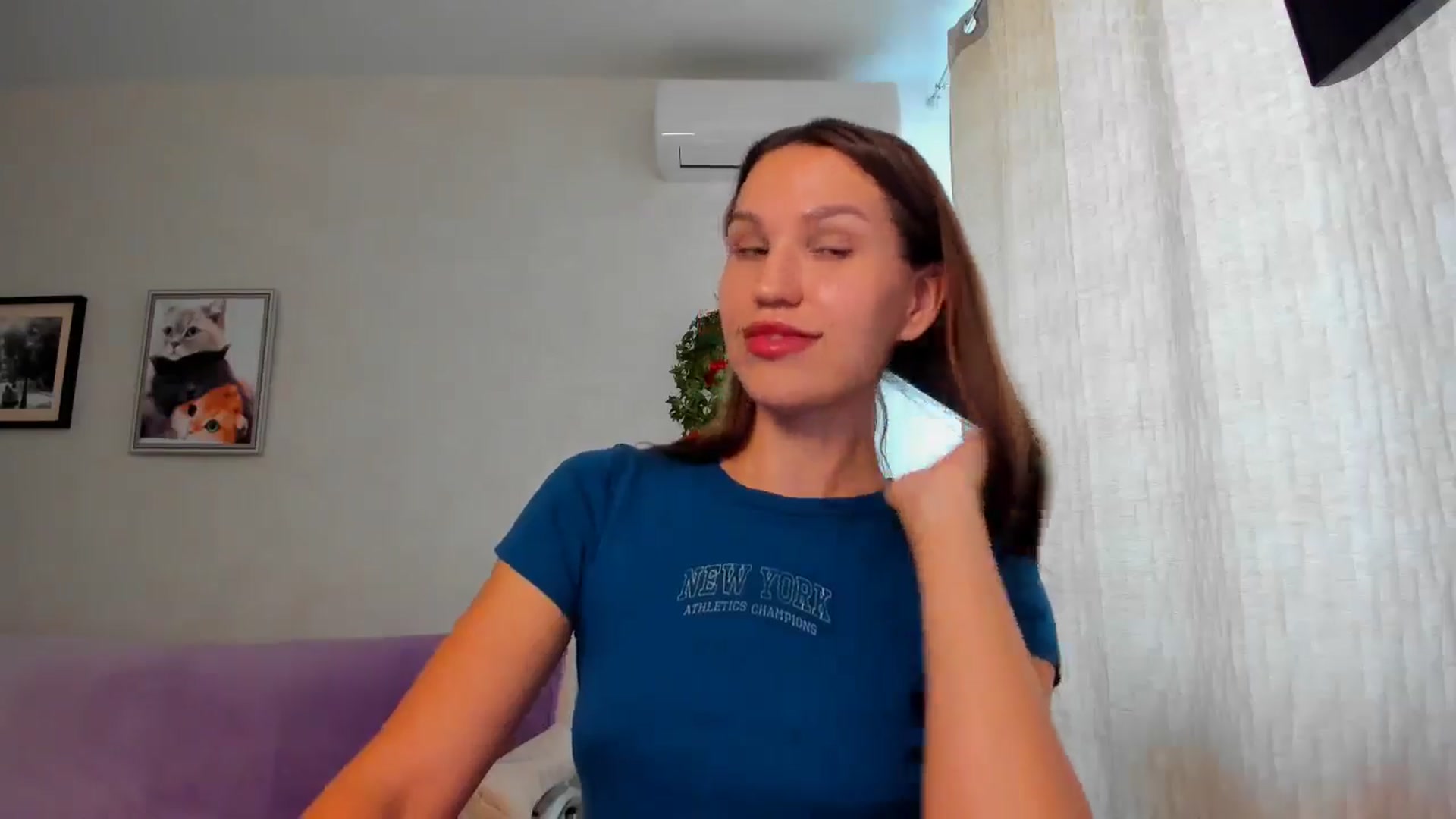 Gallery image thumbnail from WaveOfLove's myfreecams stream on, 08/30/2025, 10:27 image 3 of 20
