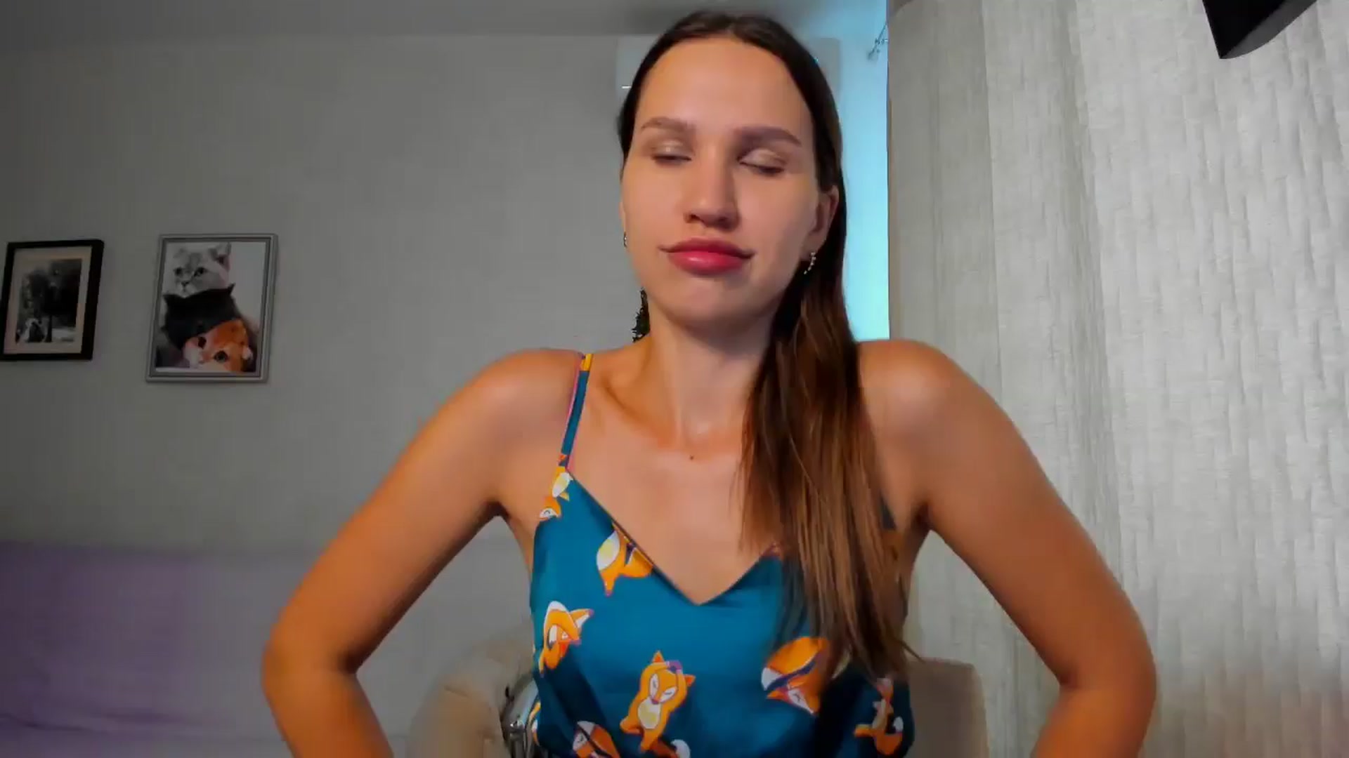 Gallery image thumbnail from WaveOfLove's myfreecams stream on, 09/03/2025, 12:33 image 7 of 20