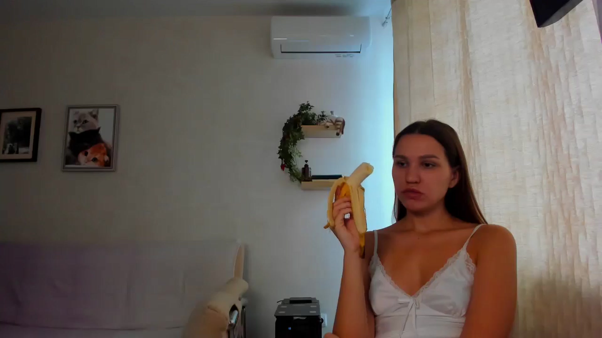 Gallery image thumbnail from WaveOfLove's myfreecams stream on, 10/15/2025, 11:03 image 20 of 20